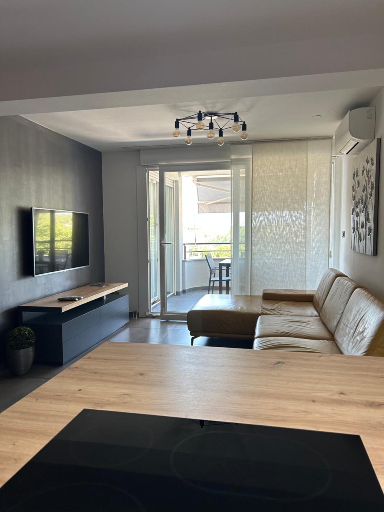 Apartment Matea พูลา ภายนอก รูปภาพ